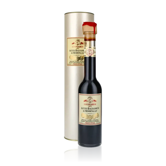 Flasche Aceto Balsamico di Modena Leonardi mit Verpackung.