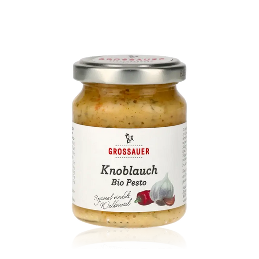 Glas mit Grossauer Knoblauch Bio Pesto, Etikett sichtbar.