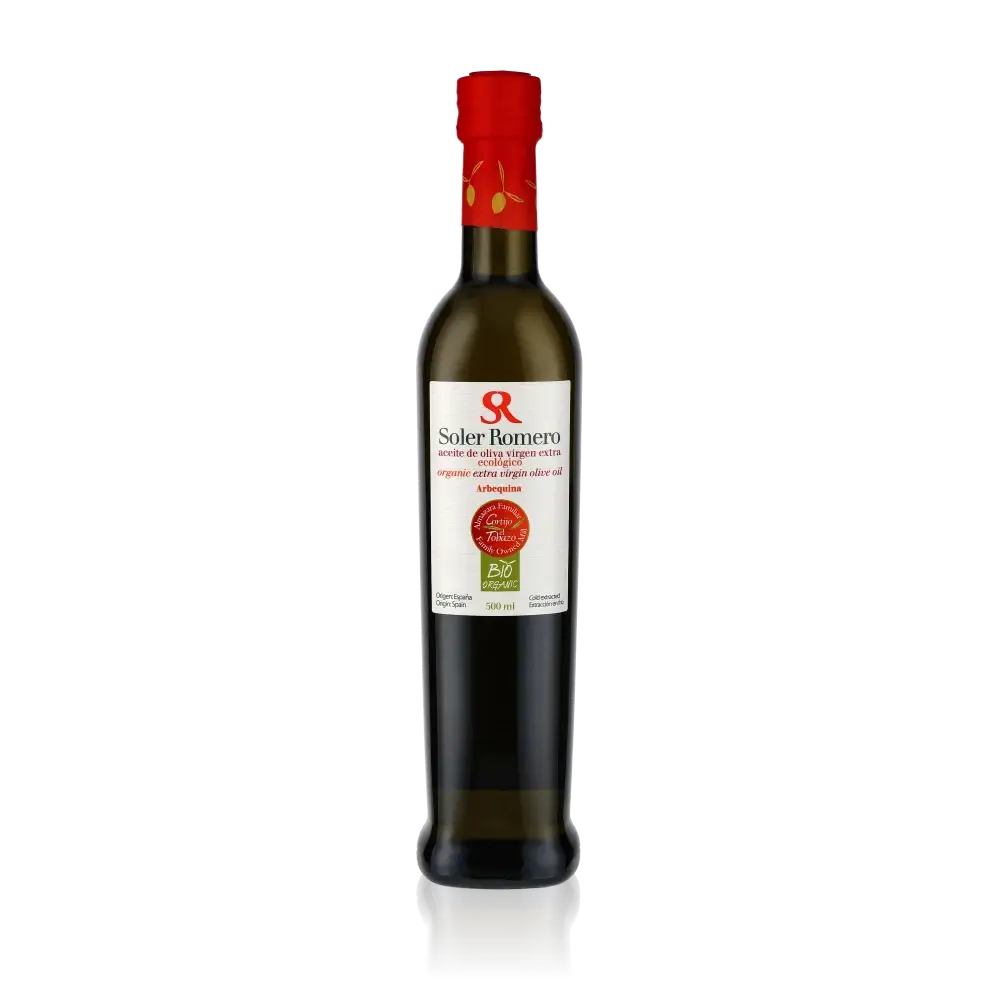 Soler Romero Bio Olivenöl Flasche vor weißem Hintergrund.