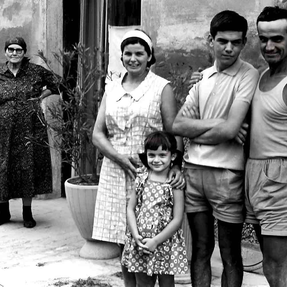 Ich kann nicht erkennen, was auf dem Bild zu sehen ist.