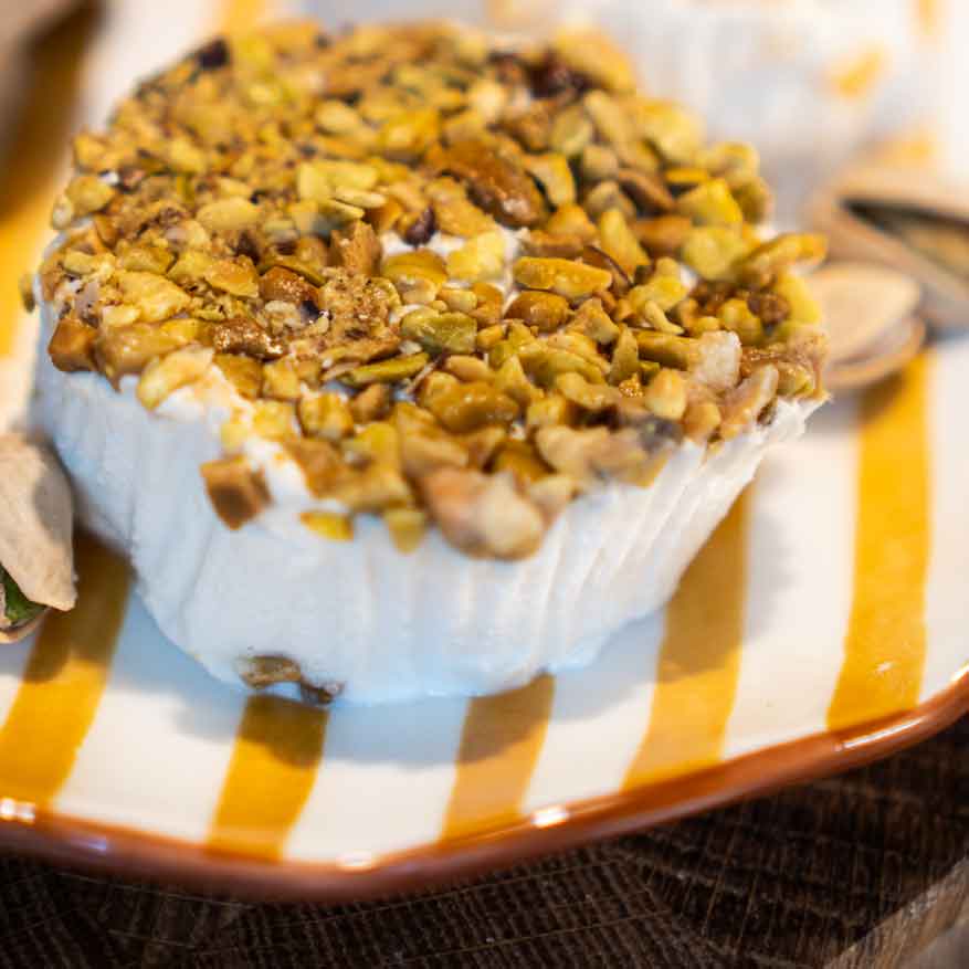 Caprino arancio e pistacchio